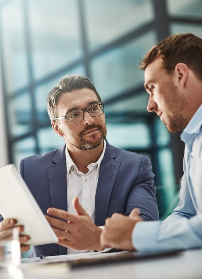 Team meeting about PPC campaign